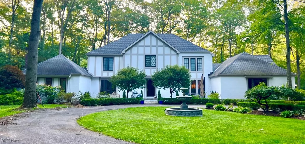 Chagrin Falls, OH 44022,7 Valley Ridge Farm