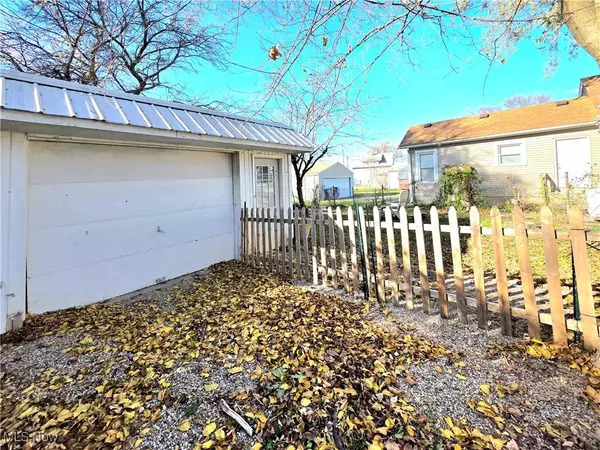 Lorain, OH 44053,1374 Nichols AVE