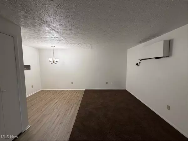 Canton, OH 44709,4107 Orchard Dale DR NW #6