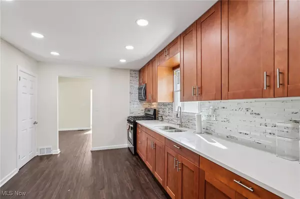 Campbell, OH 44405,366 Tenney AVE