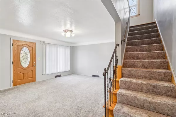 Garfield Heights, OH 44125,5353 E 129th ST