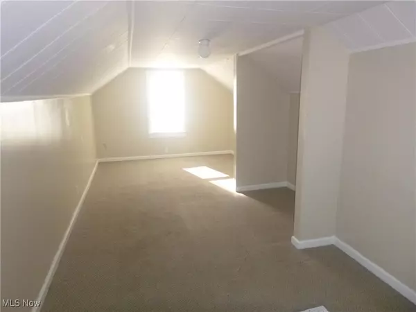 Akron, OH 44306,837 Mckinley AVE