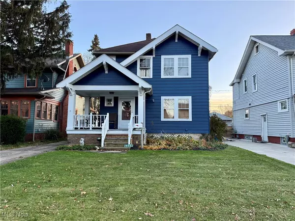 Lakewood, OH 44107,14931 Lakewood Heights BLVD