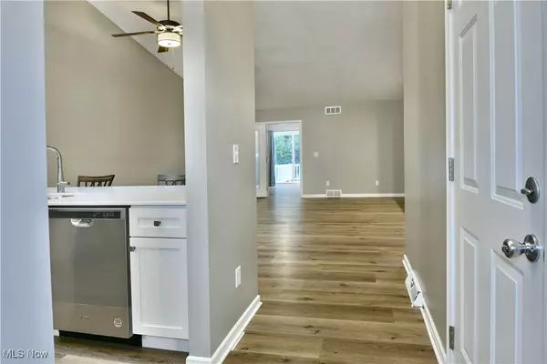 Warren, OH 44483,129 Greenfield OVAL NW