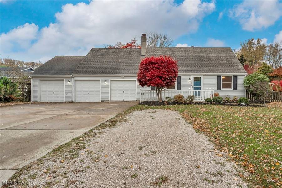 6310 Berwick ST, Madison, OH 44057