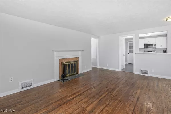 Mayfield Village, OH 44143,6466 Wilson Mills RD