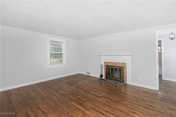 Mayfield Village, OH 44143,6466 Wilson Mills RD