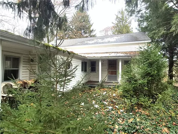 Chardon, OH 44024,12452 Auburn RD