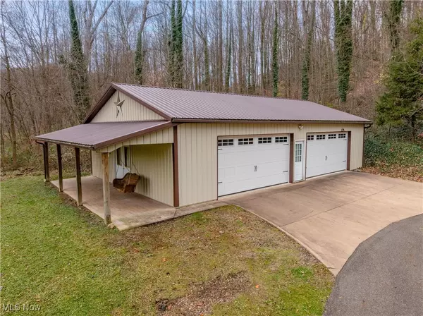 Clinton, OH 44216,7452 S Cleveland Massillon RD