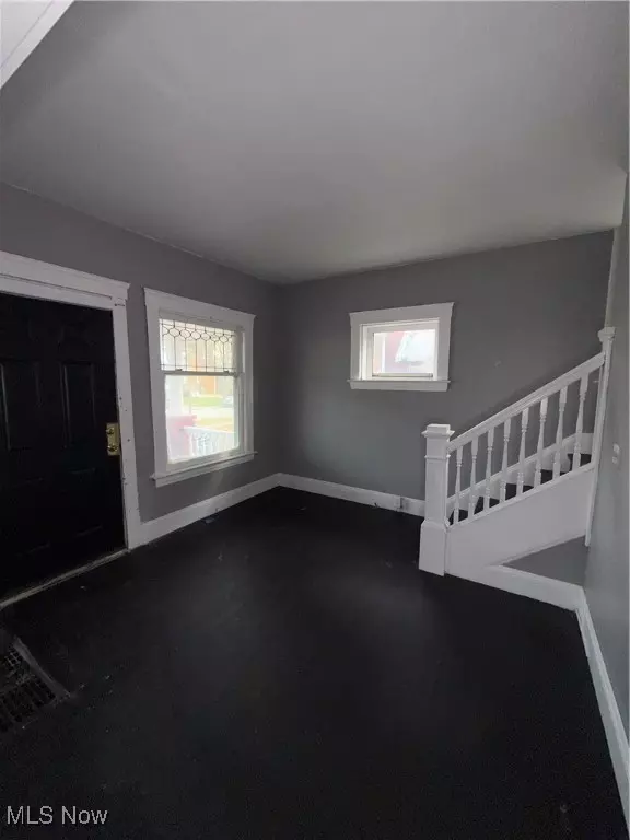 Cleveland, OH 44120,11926 Browning AVE