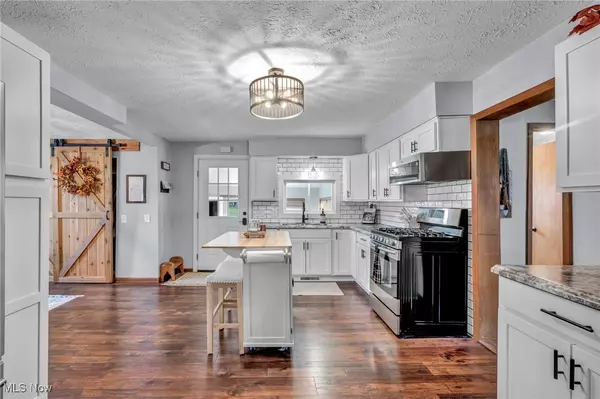 Atwater, OH 44201,1008 State Route 183