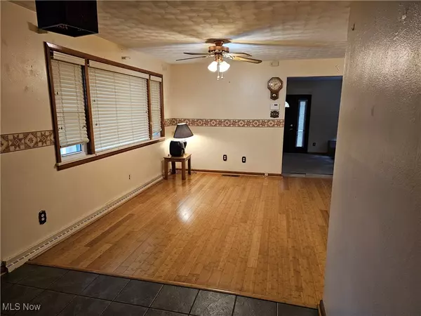 Bellaire, OH 43906,5105 Atchison RD