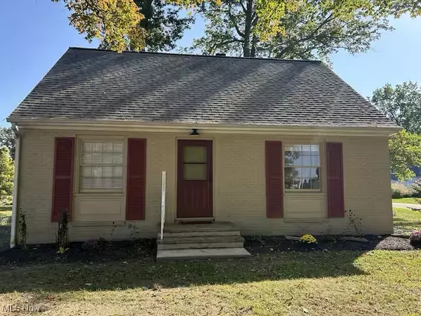 2542 W 8th ST, Ashtabula, OH 44004