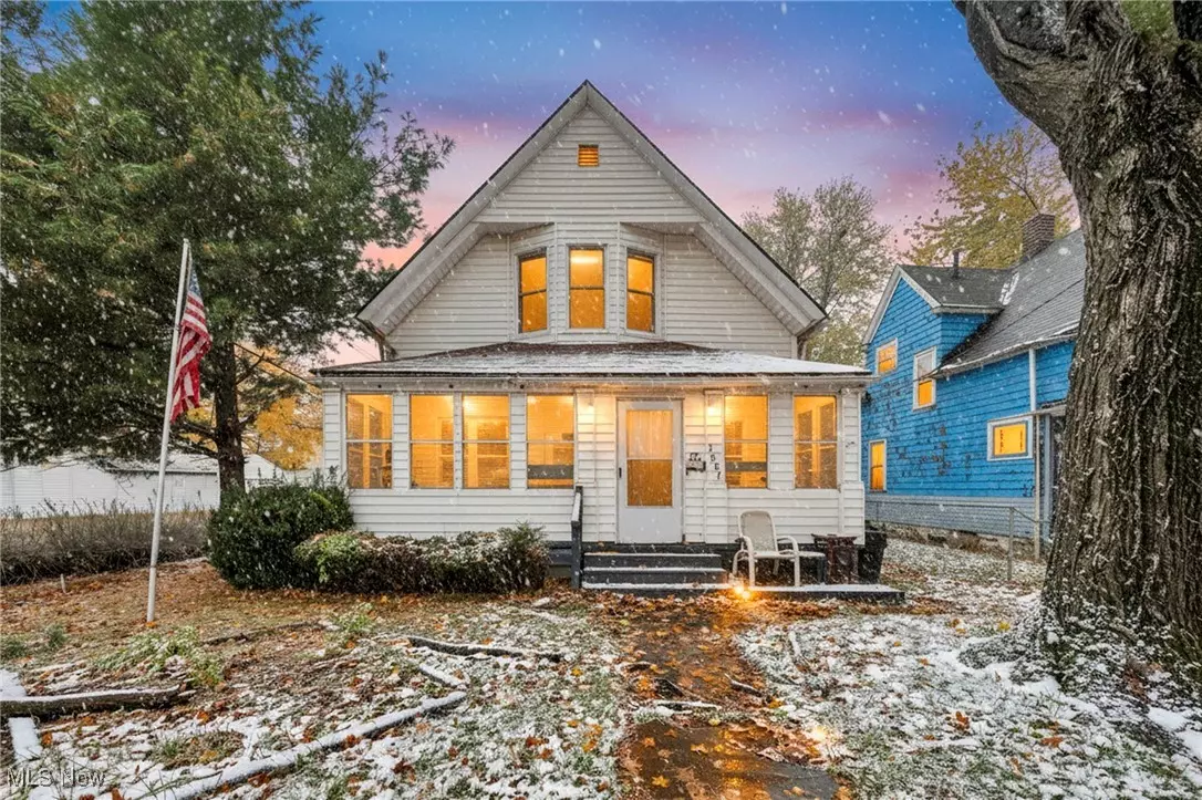 Cleveland, OH 44109,3887 W 17th ST