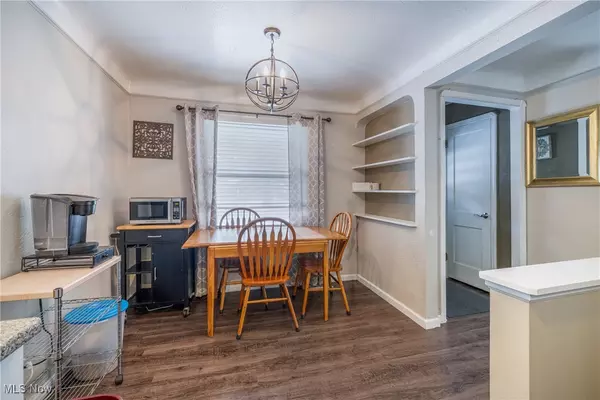 Parma, OH 44130,7000 Greenleaf AVE