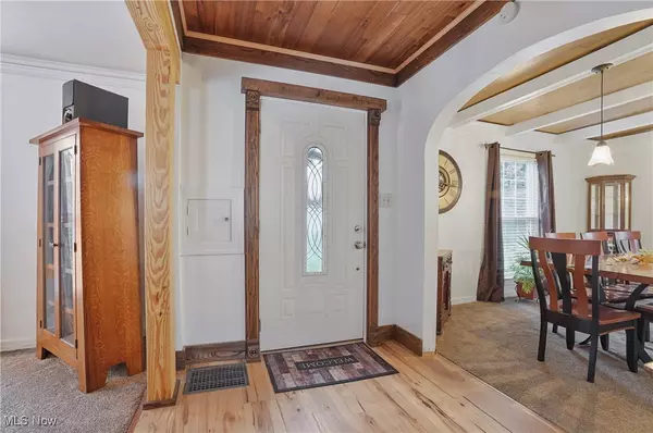 Cuyahoga Falls, OH 44223,2377 16th ST