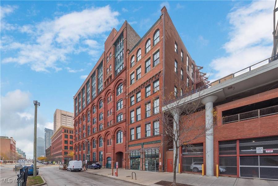 635 W Lakeside AVE #602, Cleveland, OH 44113