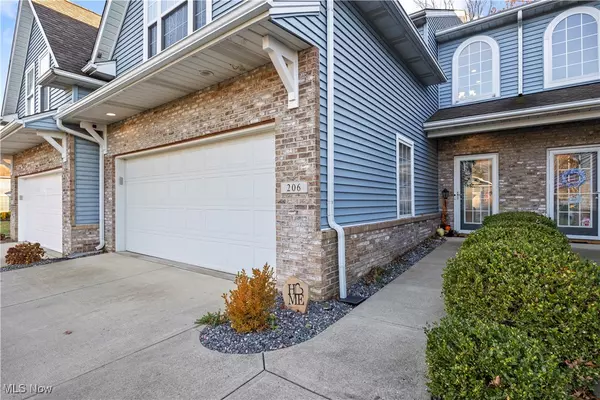 Elyria, OH 44035,206 Stoney Brook DR