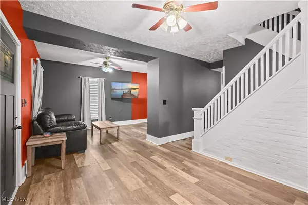 Ashland, OH 44805,101 E 9th ST