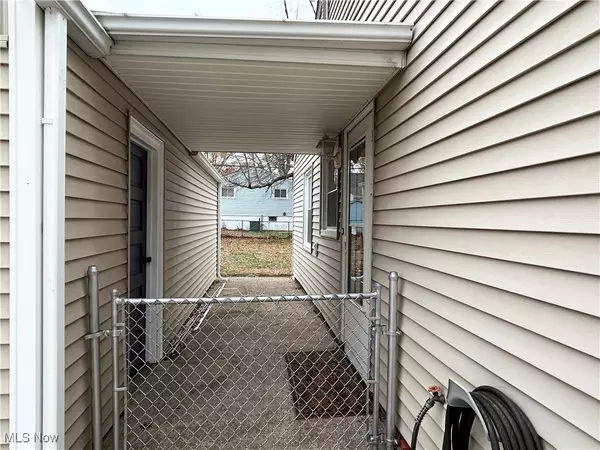 Mentor, OH 44060,6430 Seneca TRL