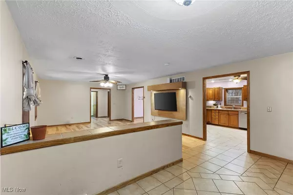 Rayland, OH 43943,821 Township Road 159