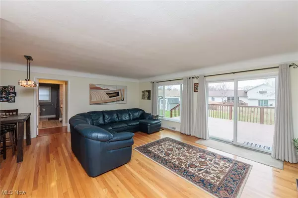 Richmond Heights, OH 44143,406 Cary Jay BLVD