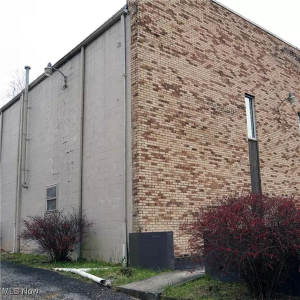 Parkersburg, WV 26104,125 College Pkwy