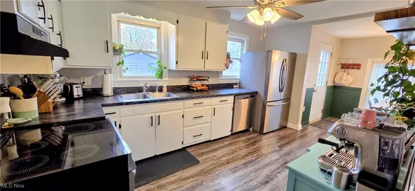 Alliance, OH 44601,825 E College ST