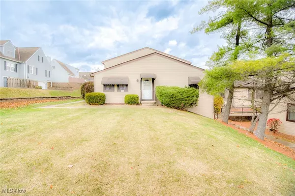 576 Turney RD #A, Bedford, OH 44146