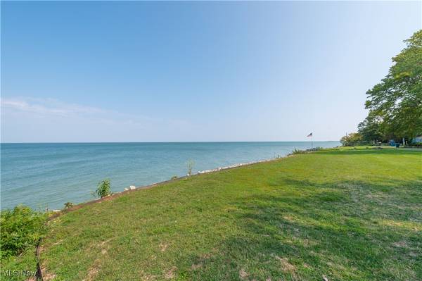 Sheffield Lake, OH 44054,4502 Edgewater DR