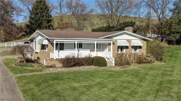 New Philadelphia, OH 44663,7501 Roy Andrews RD NW