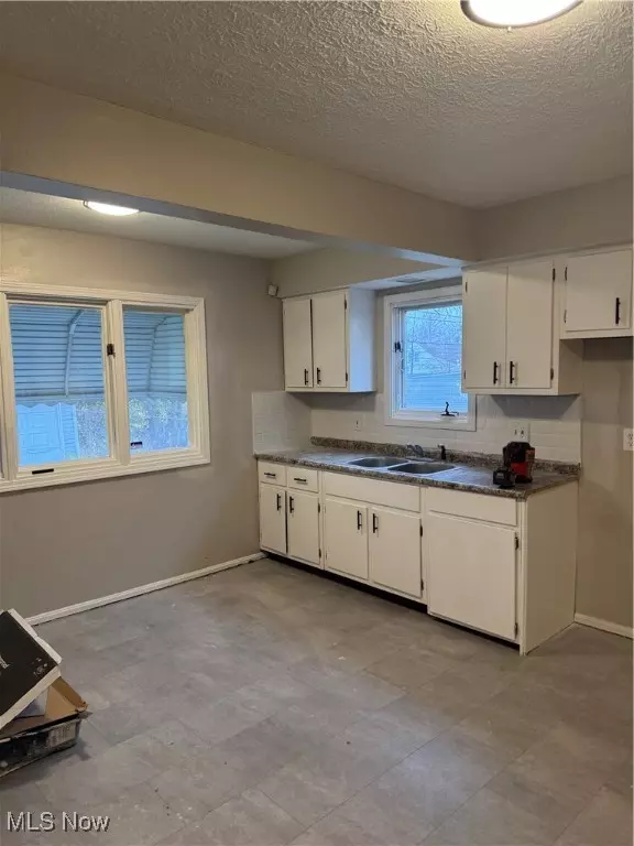 Maple Heights, OH 44137,20814 Watson RD