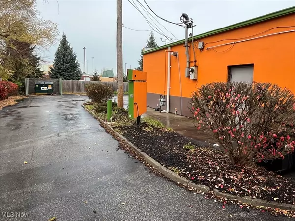 Cleveland, OH 44127,6140 Broadway AVE