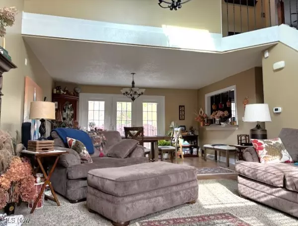 Canfield, OH 44406,147 Talsman DR