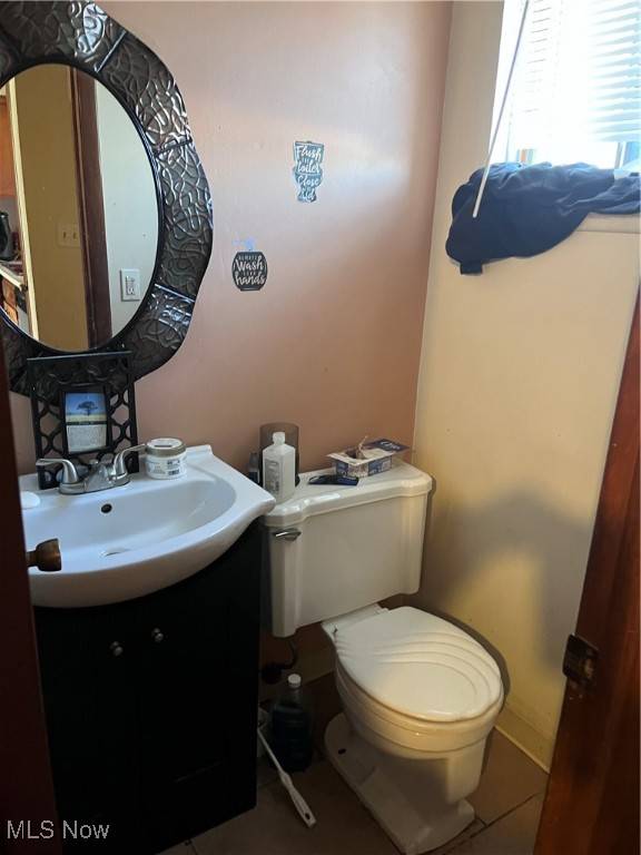 Euclid, OH 44132,27601 Mills AVE