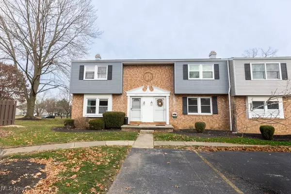 662 Smokerise DR, Medina, OH 44256