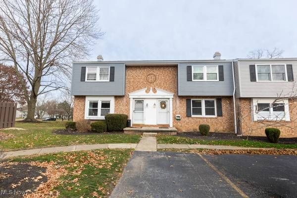 662 Smokerise DR, Medina, OH 44256