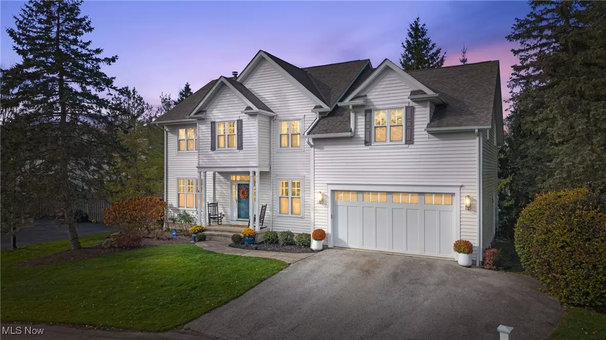 Chagrin Falls, OH 44022,170 Sundew LN