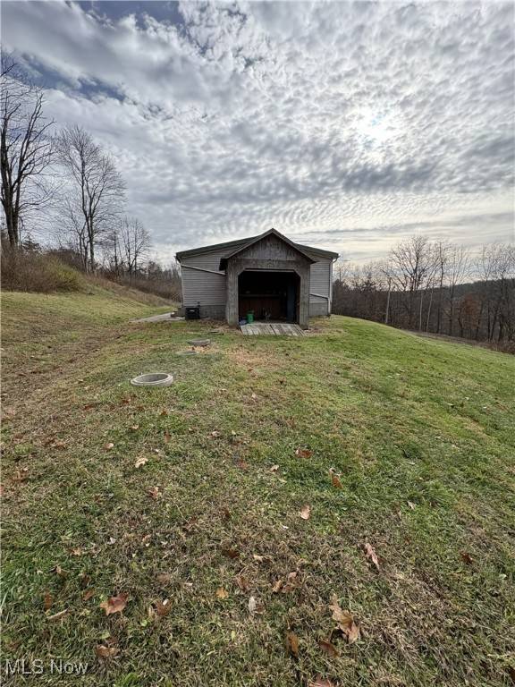 Carrollton, OH 44615,144 Arrow RD SW