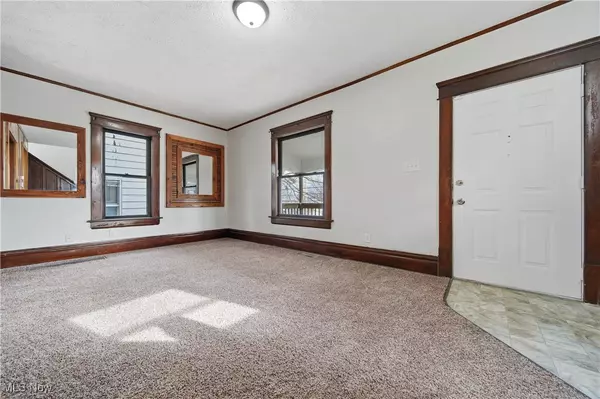 Akron, OH 44311,606 Brown ST