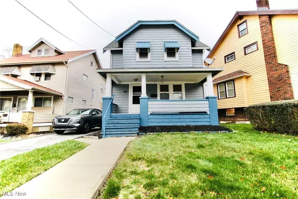 1849 Torbenson DR, Cleveland, OH 44112