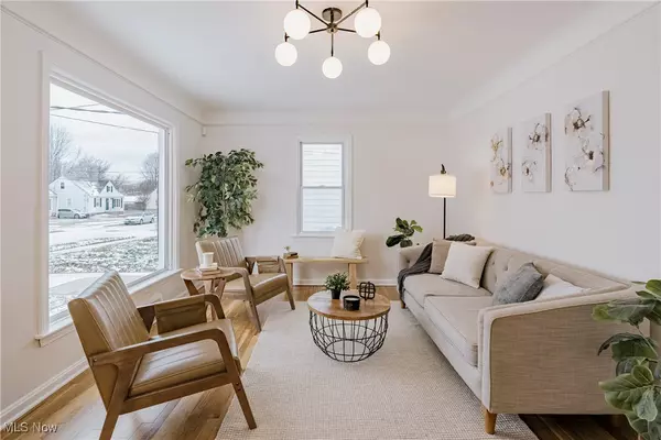 Euclid, OH 44119,901 E 210th ST