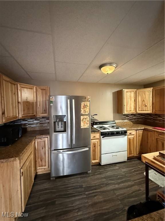 St Marys, WV 26170,611 Riverside DR