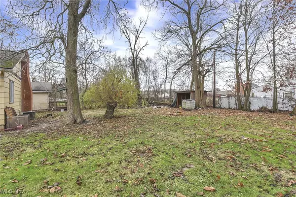 Elyria, OH 44035,334 16th ST