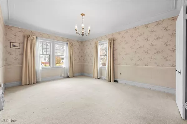 Akron, OH 44320,463 Moreley AVE