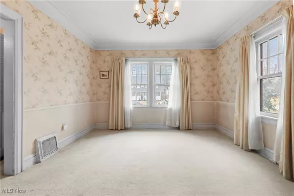 Akron, OH 44320,463 Moreley AVE