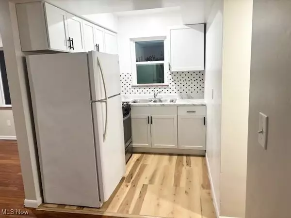 Euclid, OH 44117,22550 Euclid AVE #103