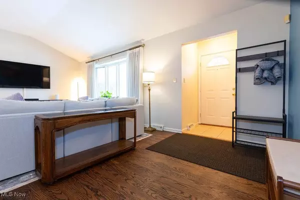 North Olmsted, OH 44070,3139 W 230th ST