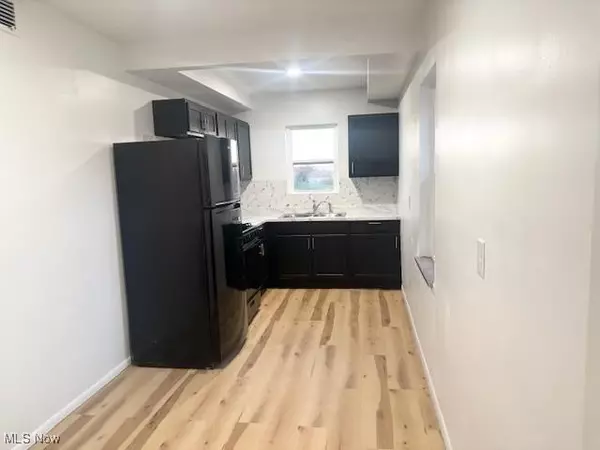 Euclid, OH 44117,22550 Euclid AVE #202