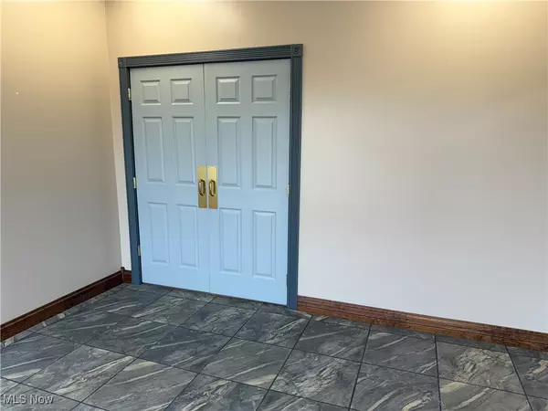 Warren, OH 44483,151 Folsom ST NW